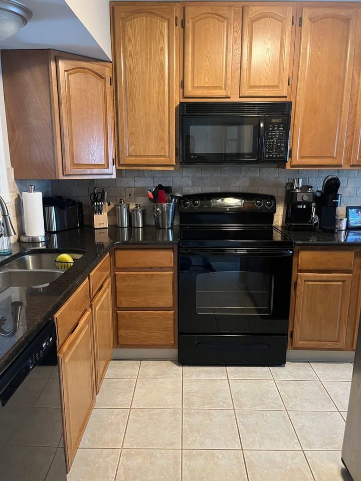 106 Spring Ridge Ct - Photo 5 of 18