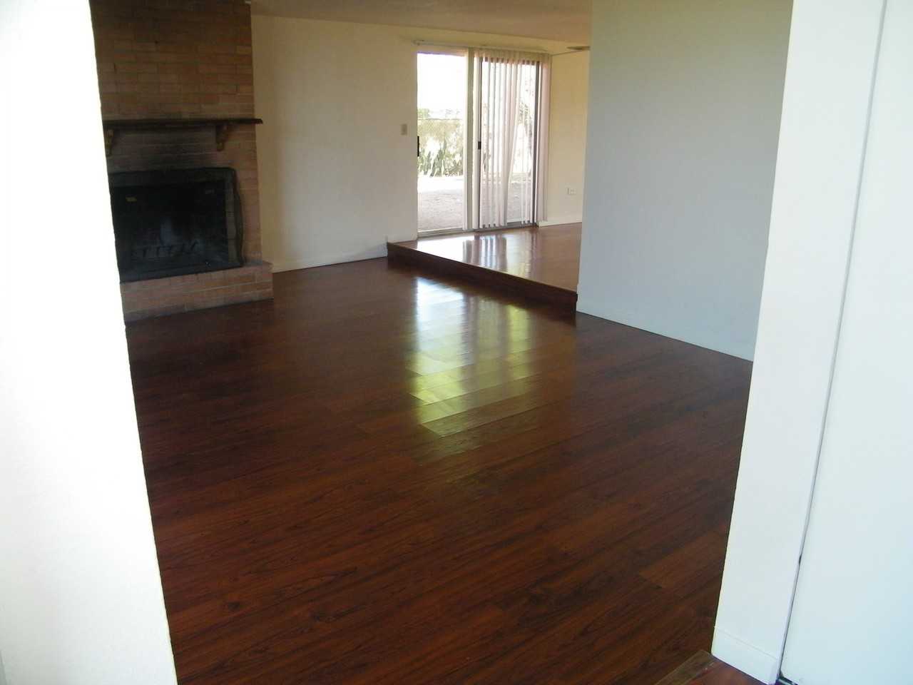 618 N Medford Dr - Photo 3 of 11