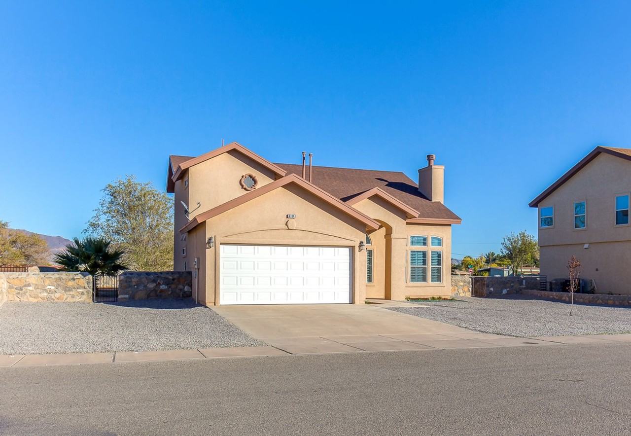 6104 Sara Suzann Ln - Photo 2 of 26