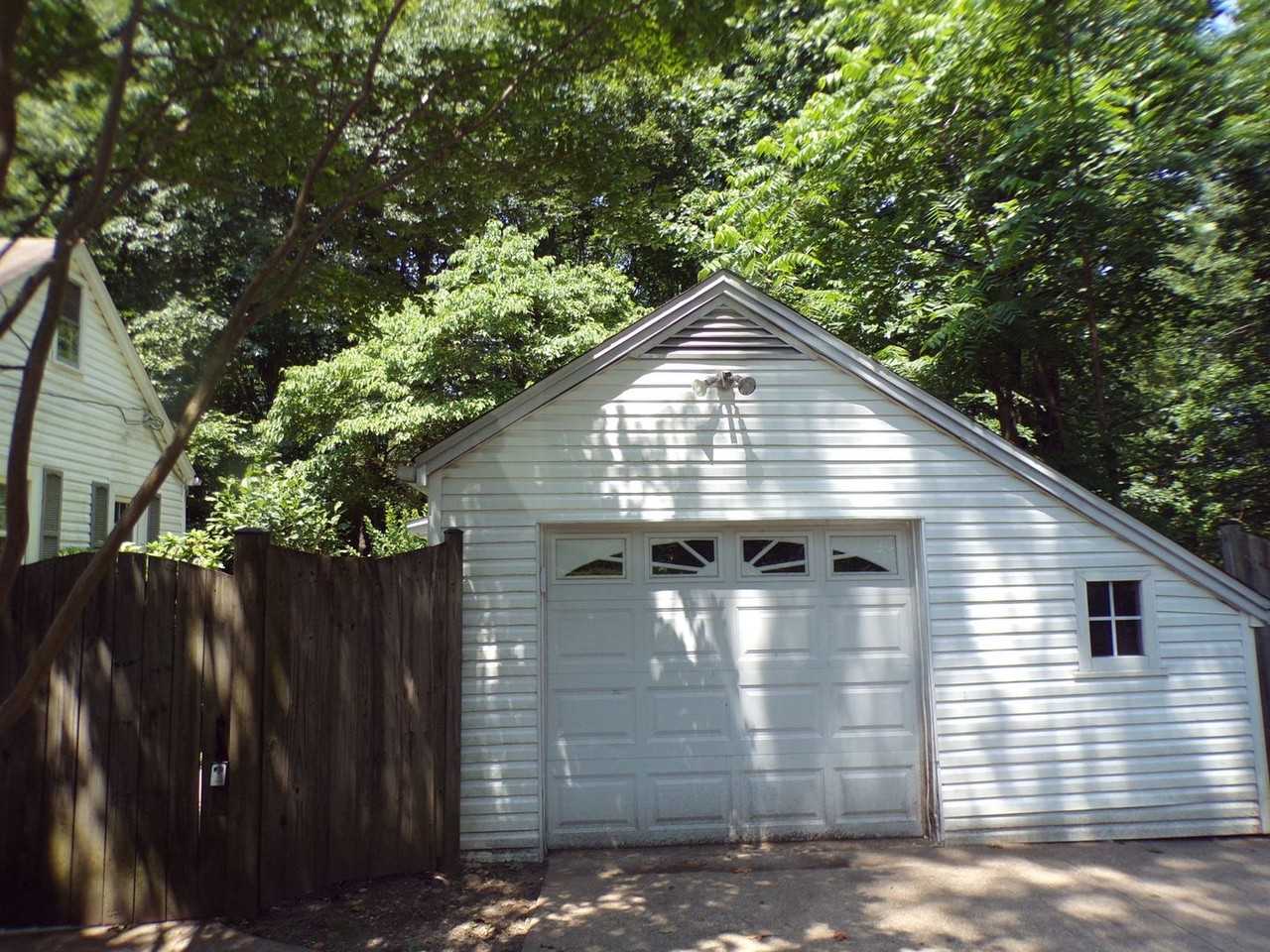 5000 Ridgewood Rd - Photo 2 of 13