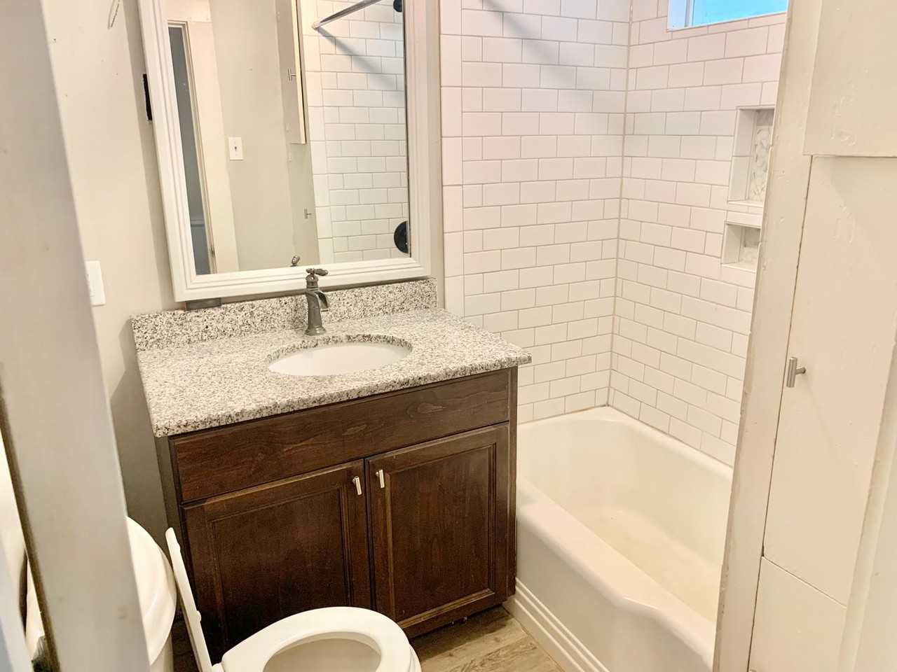 110 Ferndale Rd - Photo 2 of 12