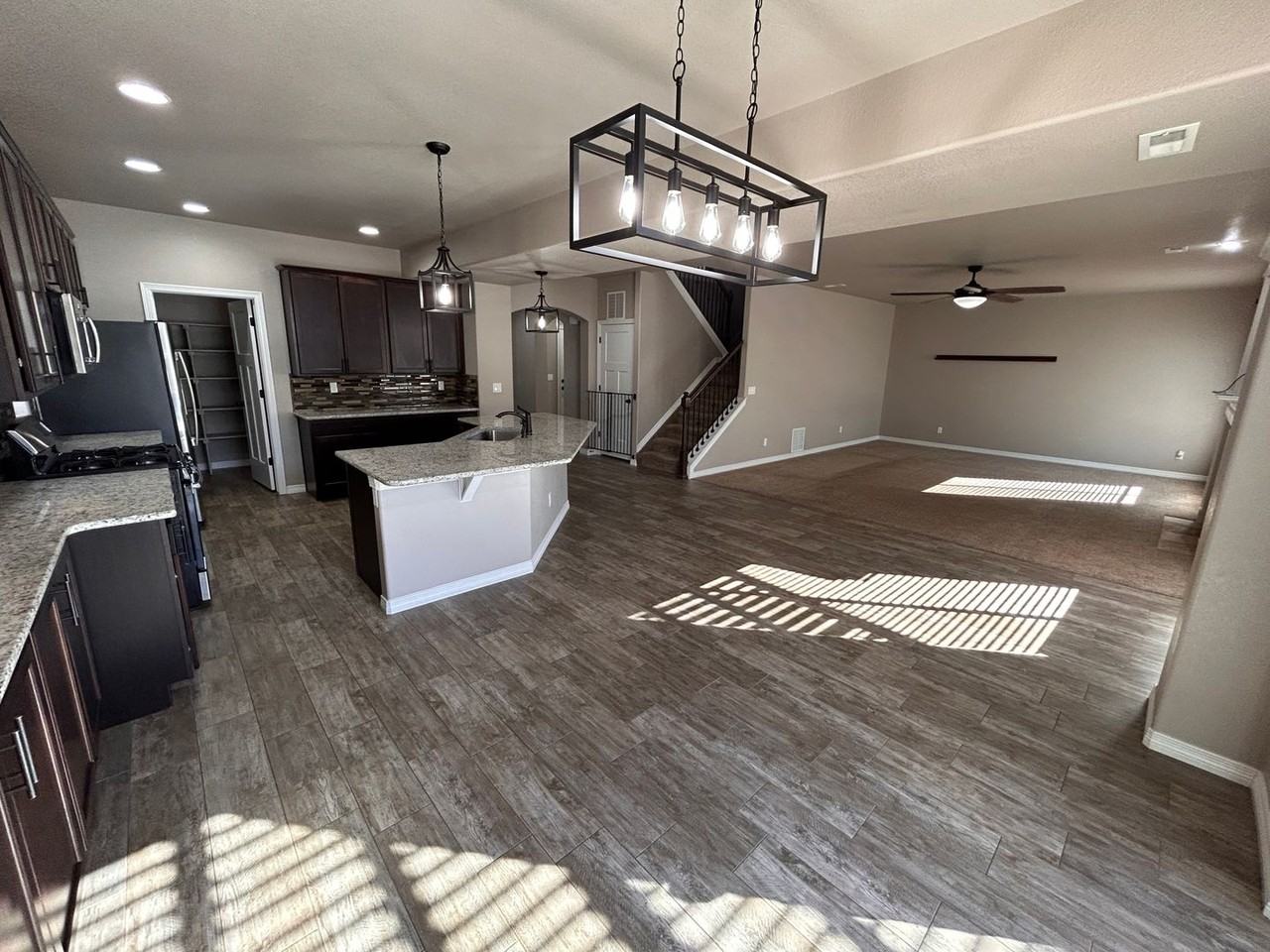 7118 Dutch Loop - Photo 7 of 25