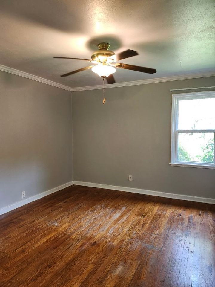 4803 Orchard View Ave - Photo 2 of 7