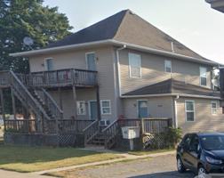 featured image of 1409 S Broadway St