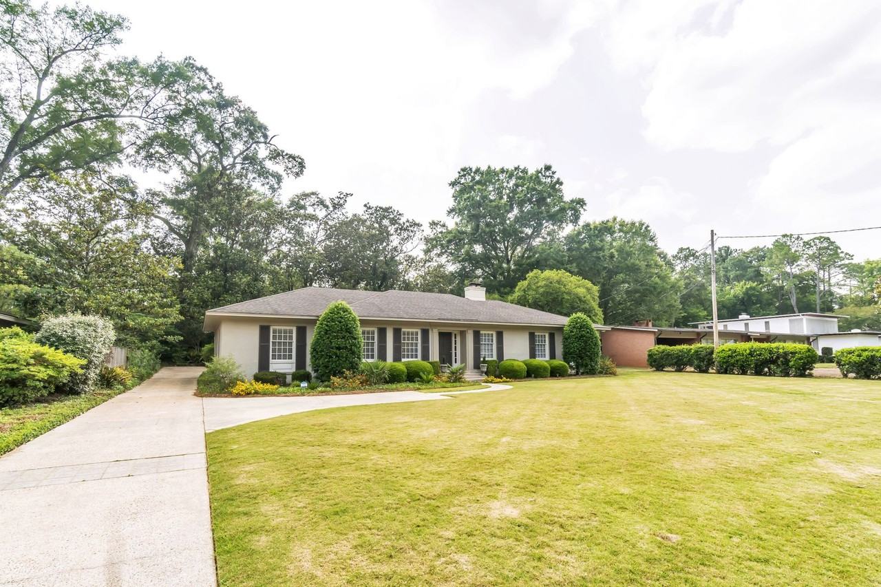 3332 Allendale Pl - Photo 3 of 39