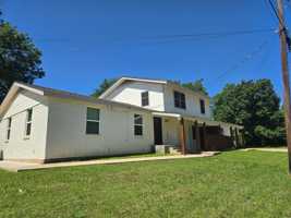 featured image of 217 E 3rd St