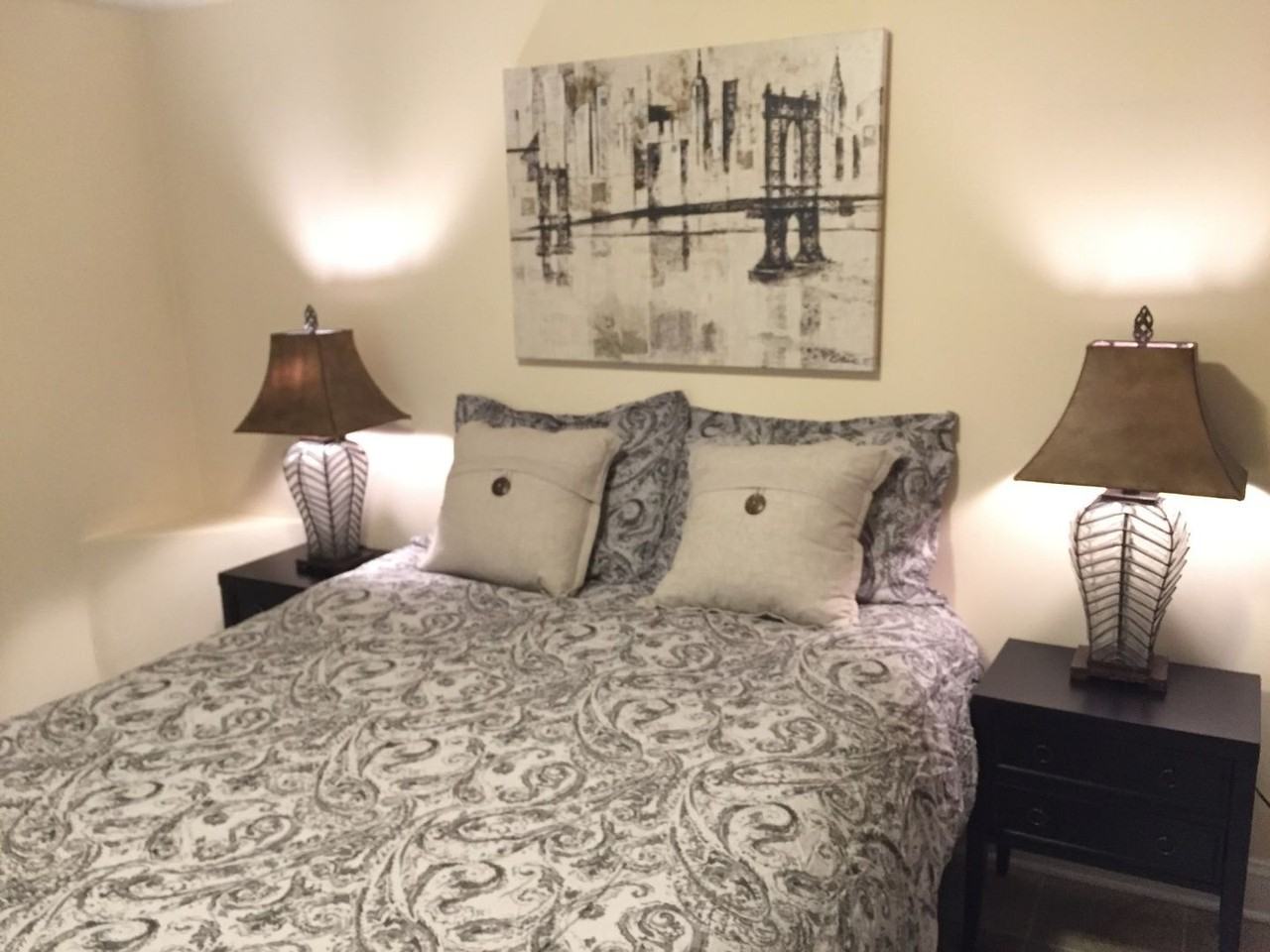 64 Litchfield St - Photo 2 of 16