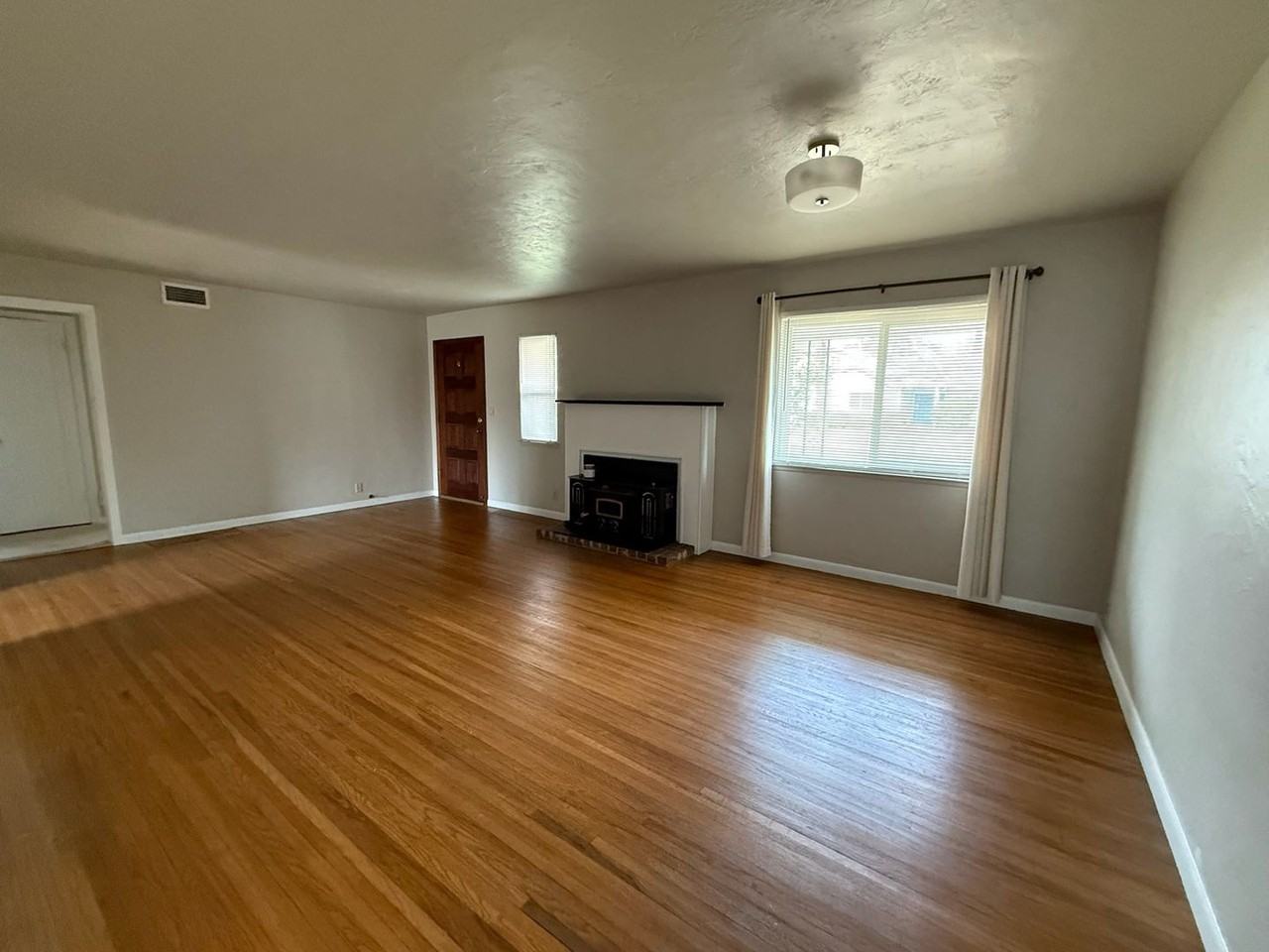 630 Casmalia Way - Photo 3 of 30