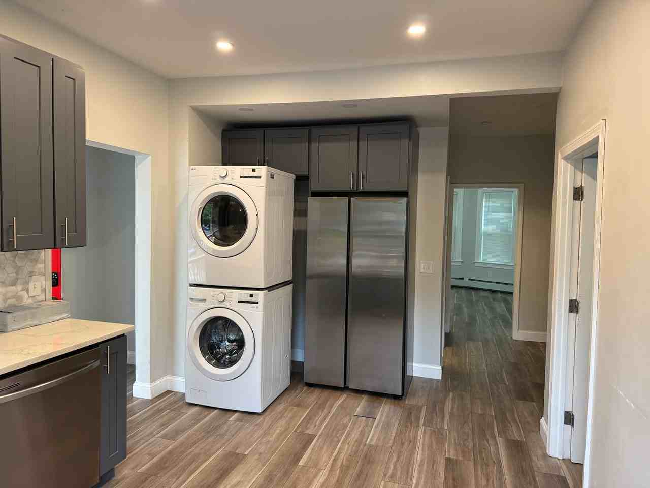 974 Smith St Providence, RI 02908 - Photo 2 of 28