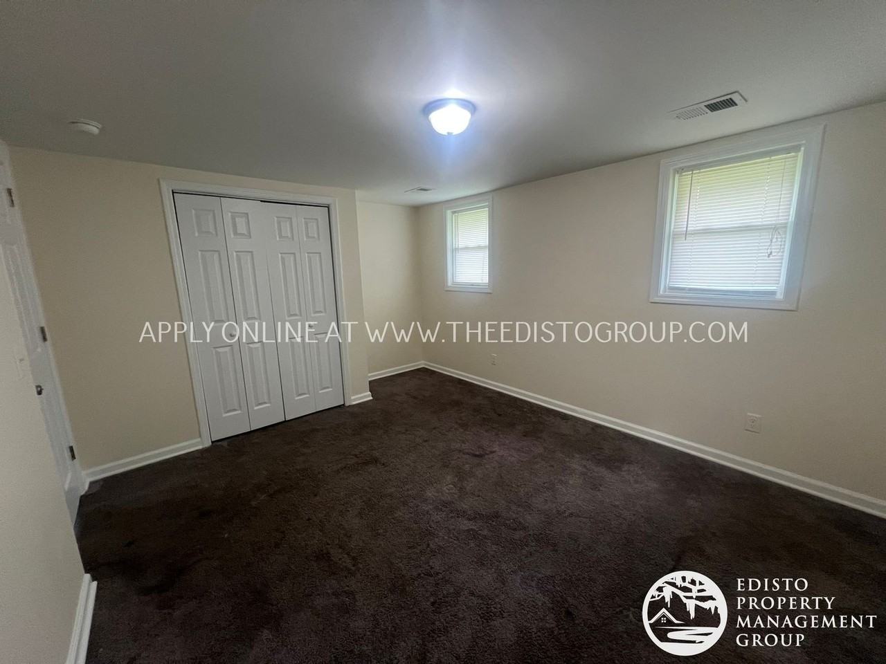 573 Bayne St - Photo 3 of 15