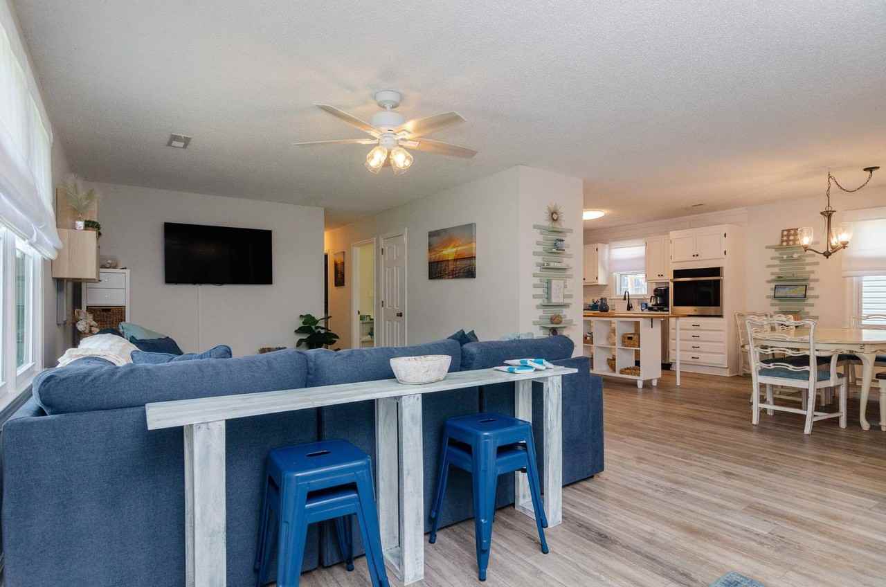 700 Charlotte Ave - Photo 2 of 43