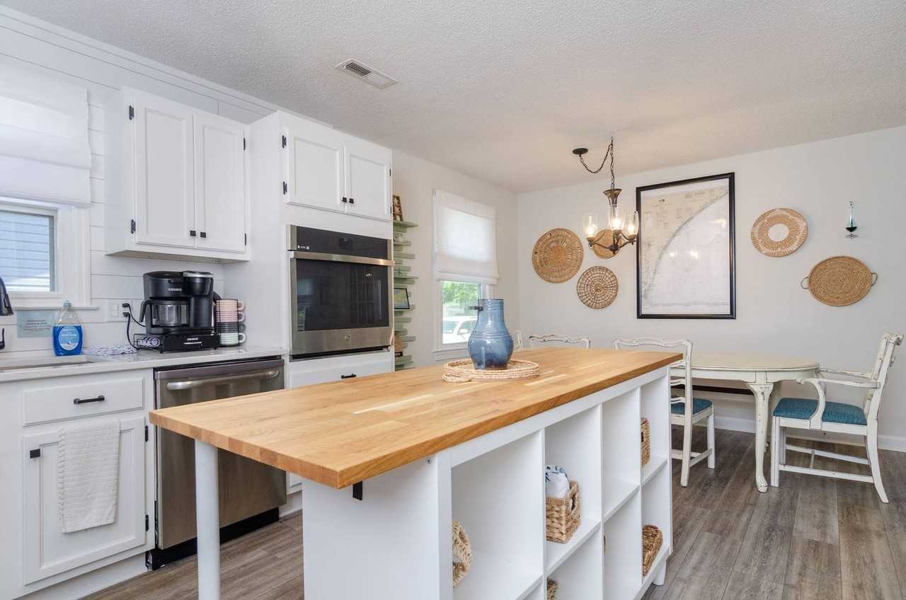 700 Charlotte Ave - Photo 6 of 43