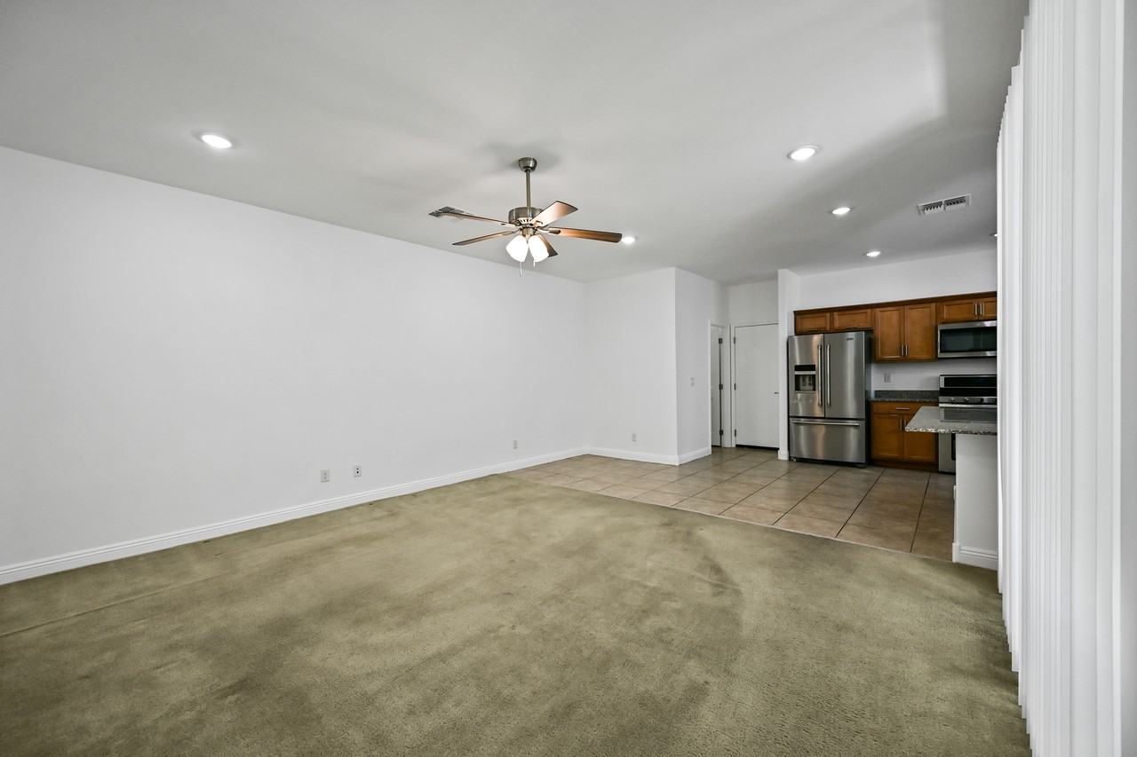 4831 South Turbine - Photo 3 of 32