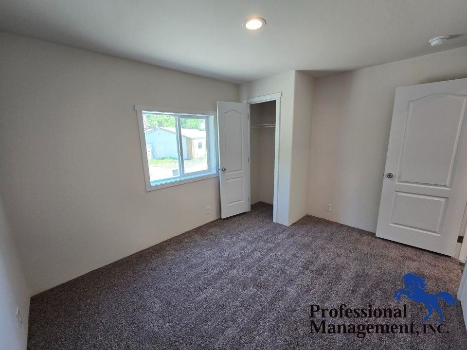 1435 Bighorn Rd #A - Photo 5 of 10