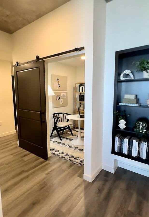 120 Main St N - Photo 4 of 15