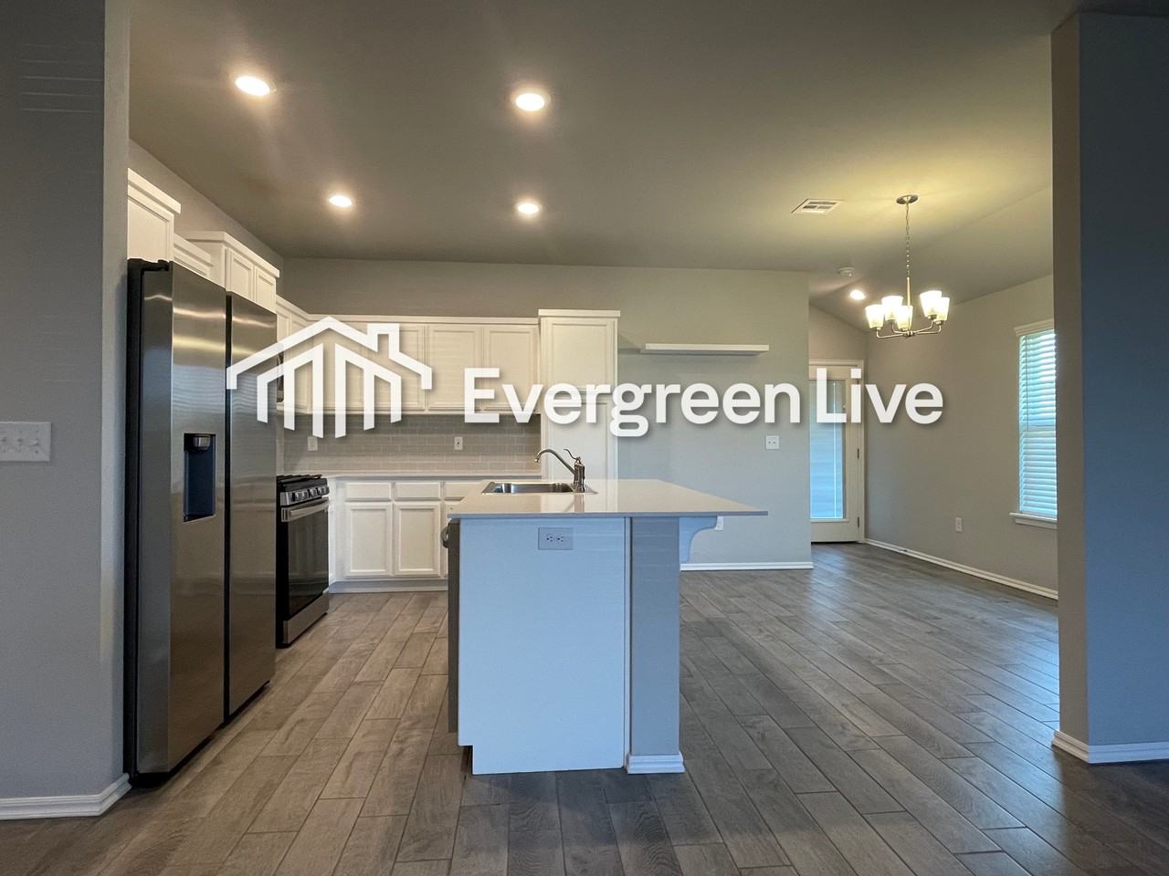 904 Hudson Rd - Photo 6 of 18