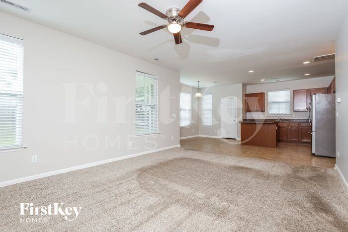 203 2 Forts Road - Photo 3 of 16