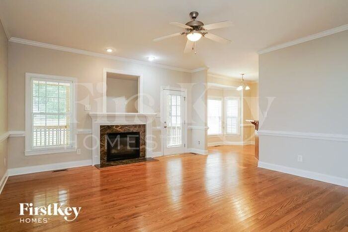 49 Yellow Daisy Pl - Photo 3 of 15