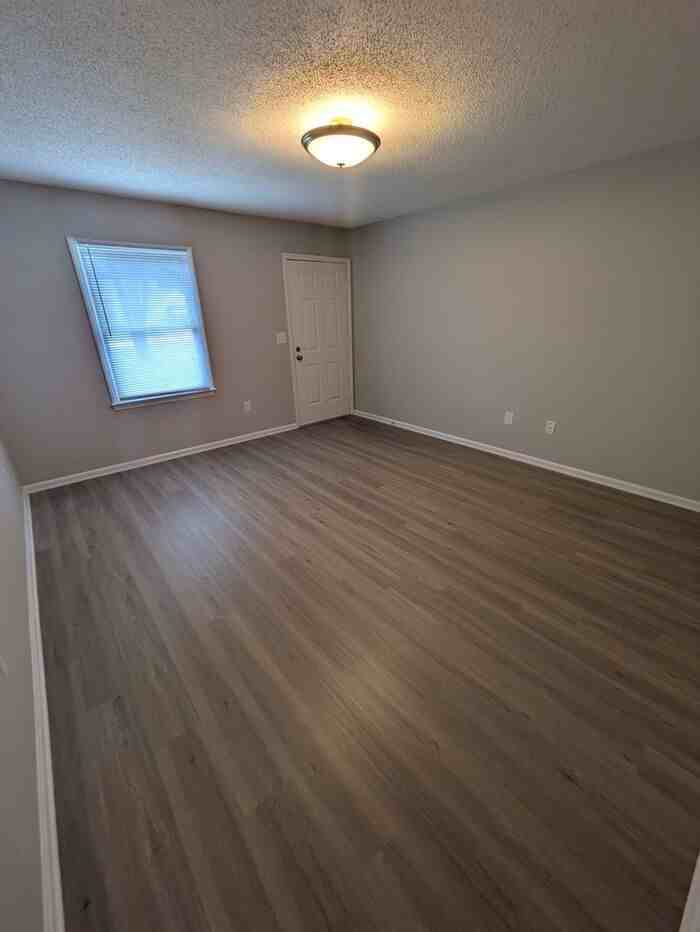 59 22nd Ave Ne #59 - Photo 2 of 8