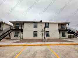 featured image of 2101 Bobwhite Ct #C