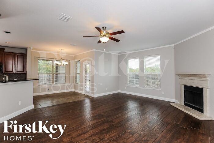 5701 Fountain Flat Dr - Photo 3 of 15