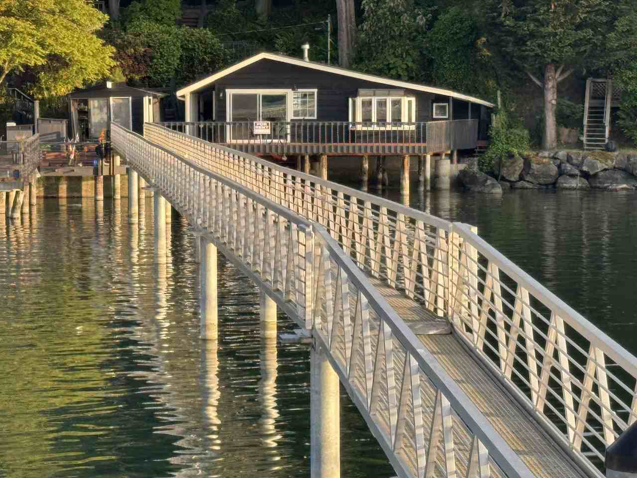 5831 Ward Ave Ne #NA - Photo 3 of 28