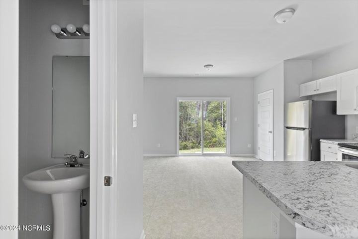 111 Buckhorn Ave - Photo 5 of 17