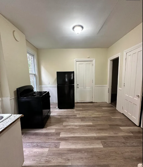 384 8th St #1 - Photo 3 of 3