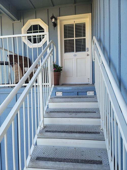 5937 E Butler Ave #D - Photo 3 of 14