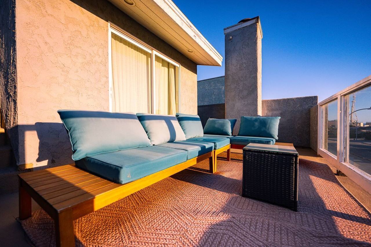 212 Ocean Dr #NA - Photo 3 of 7