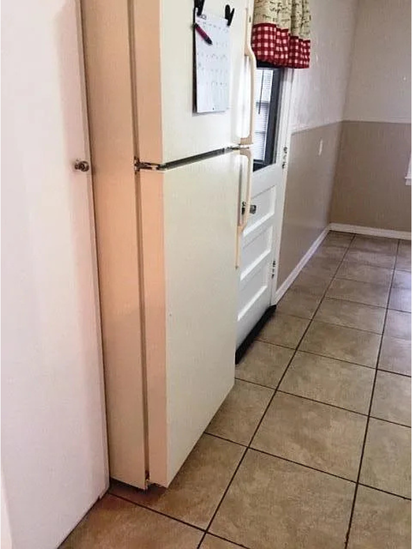 2606 42nd St #NA - Photo 6 of 15