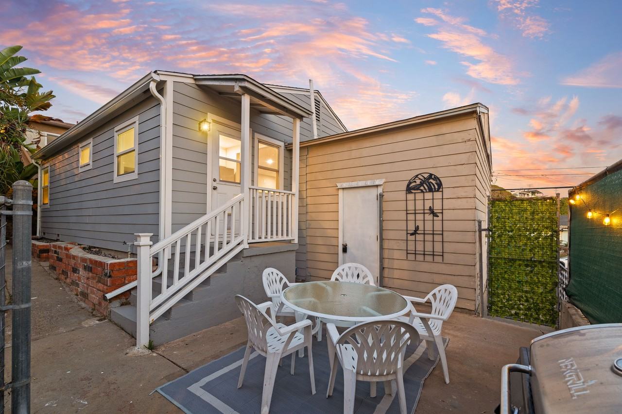 1326 Dorcas St #NA - Photo 7 of 39