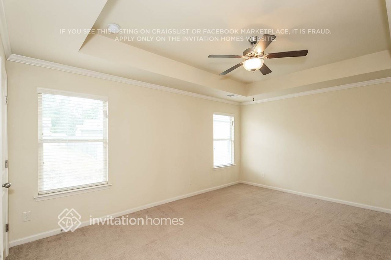 384 Easley Dr - Photo 5 of 11