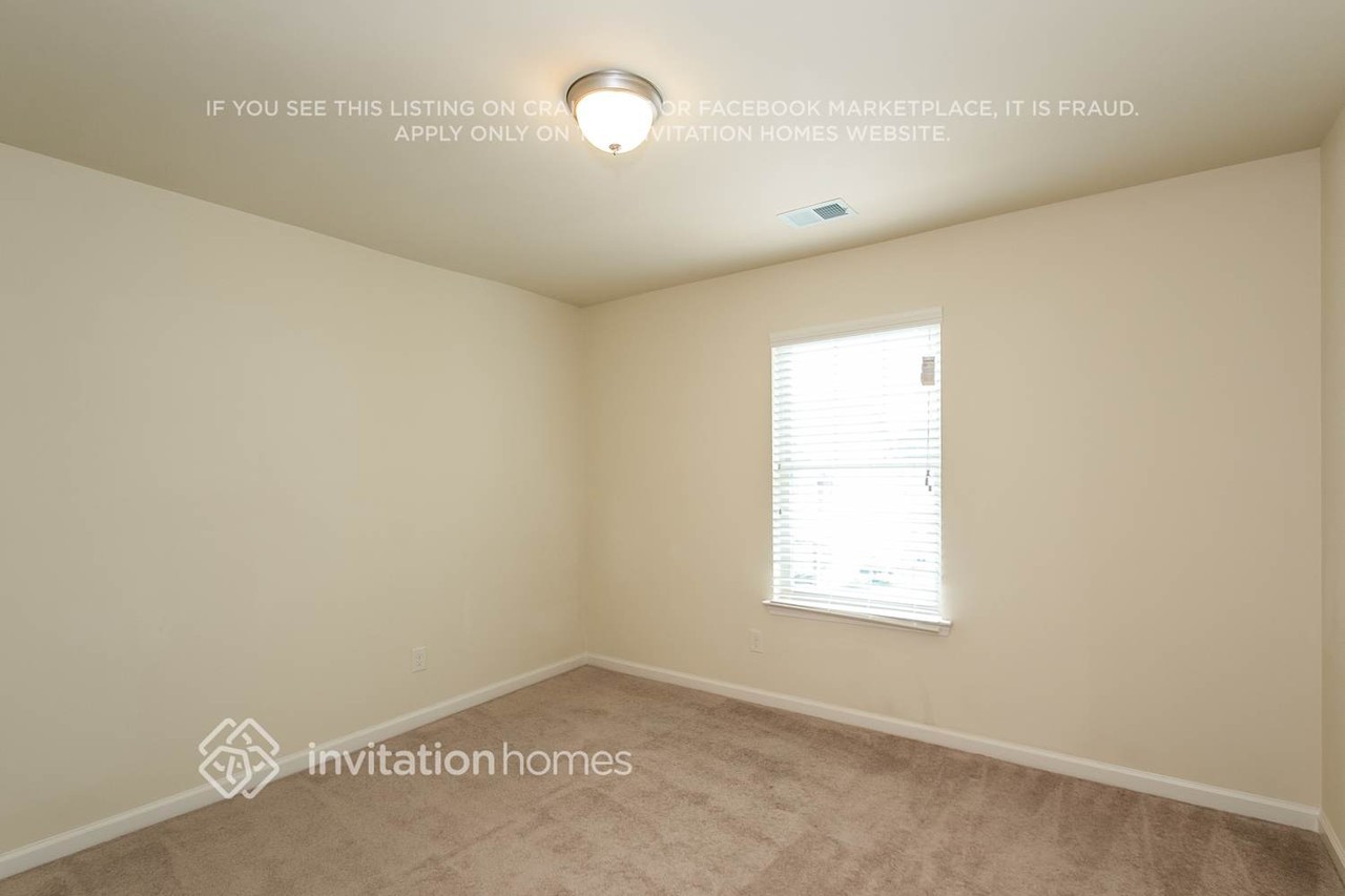 384 Easley Dr - Photo 6 of 11