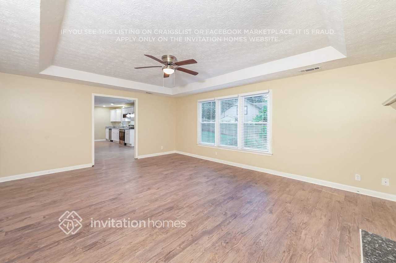 2270 Springer Walk - Photo 5 of 18