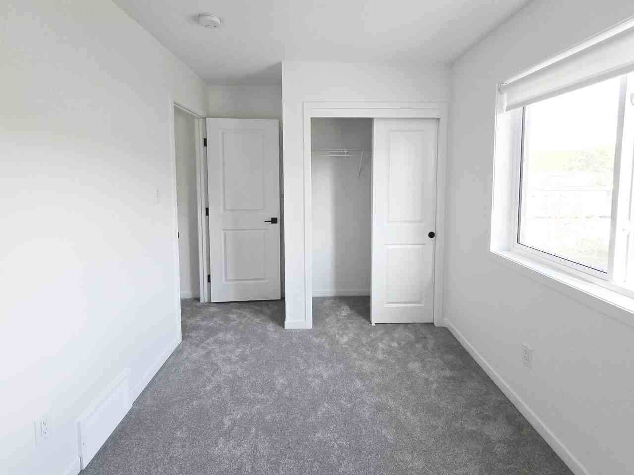 11633 88 Street NW - Photo 7 of 20