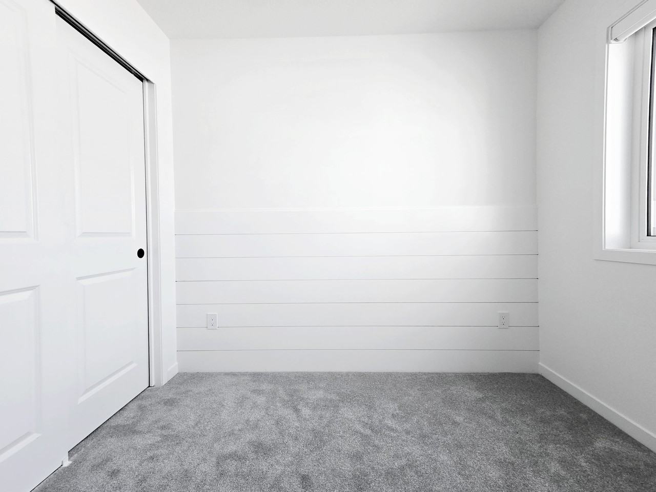 11919 55 Street NW - Photo 6 of 21