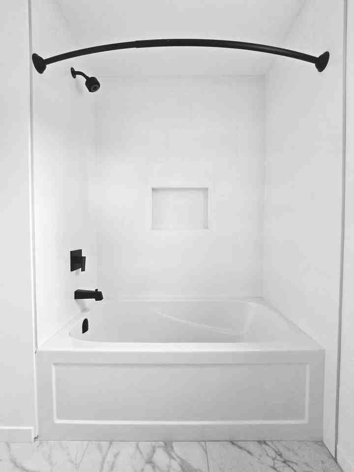 11919 55 Street NW - Photo 7 of 21