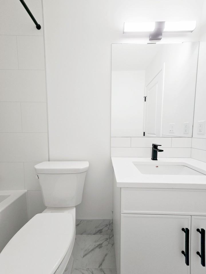 12006 91 Street NW #12006MAIN - Photo 7 of 18