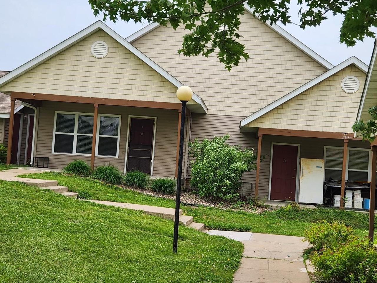 Ellsworth Town Homes - Photo 3 of 3