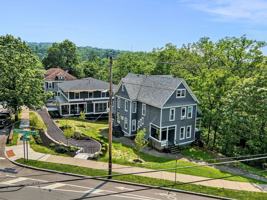 featured image of 601 E State St