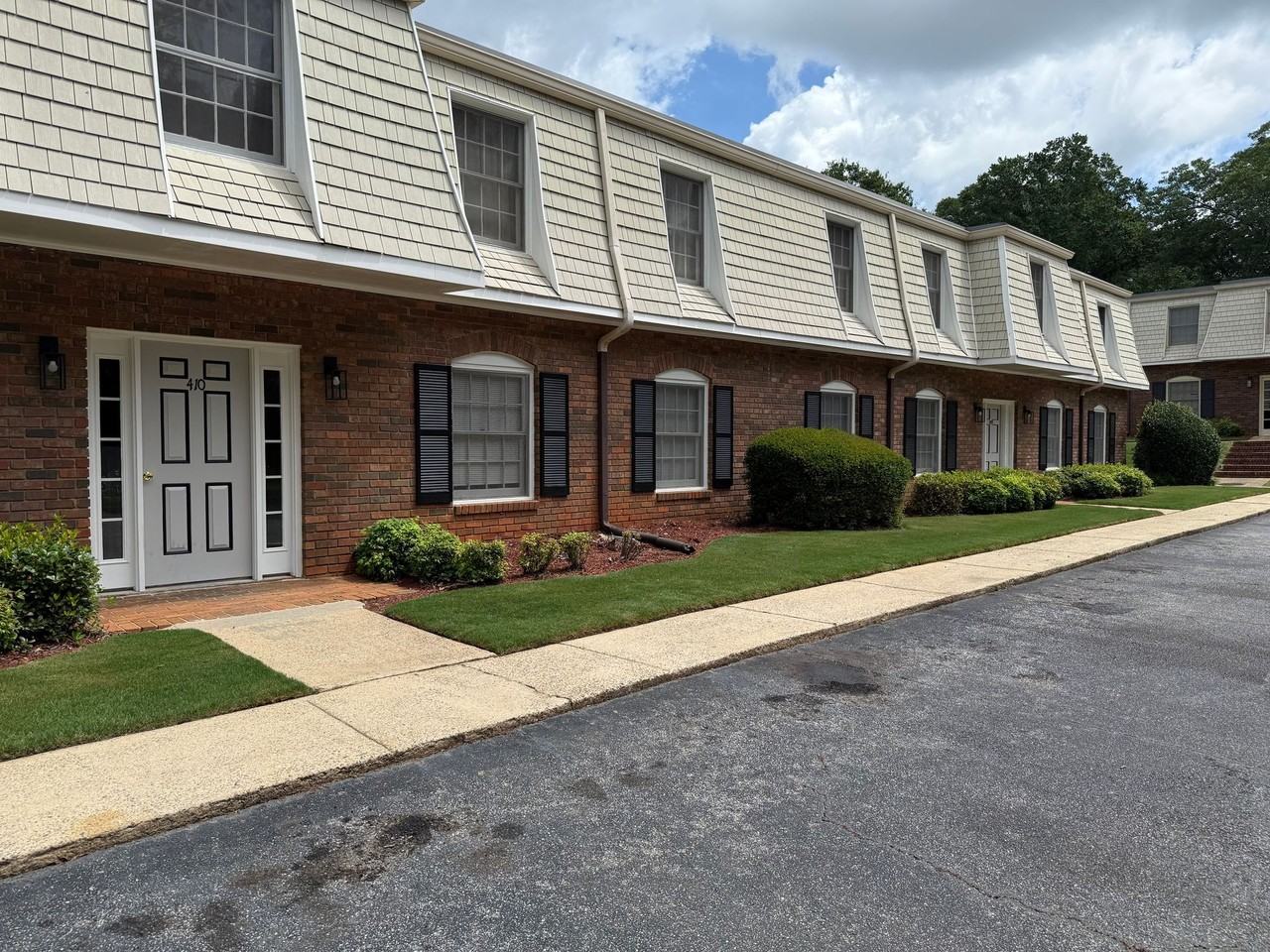 Royal Springs Apartments - Photo 2 of 50