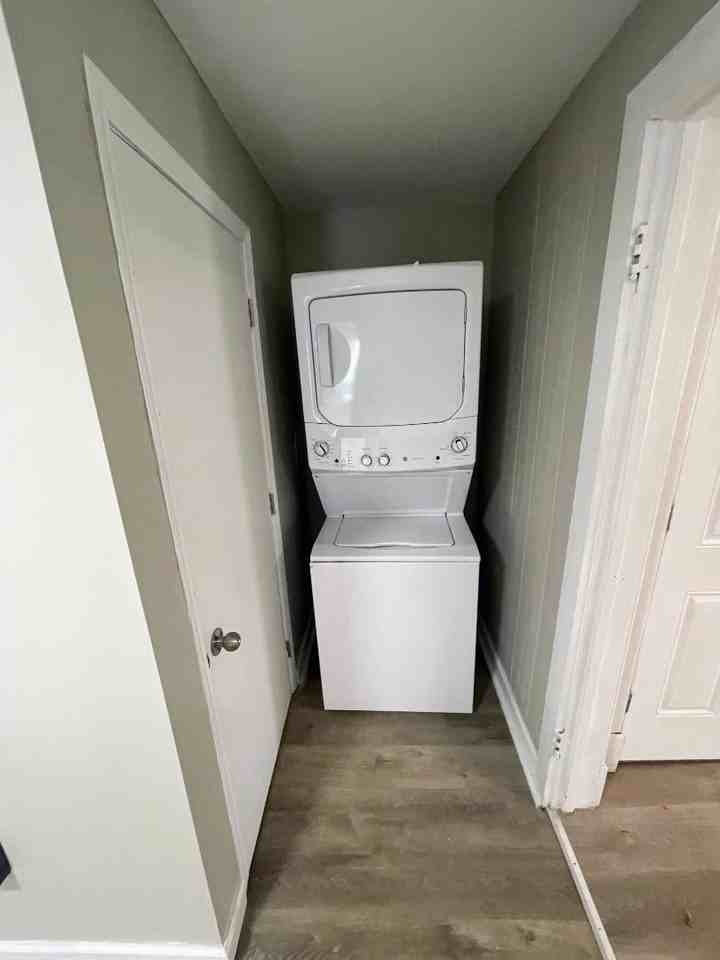 2610 E 23rd St - Photo 2 of 8