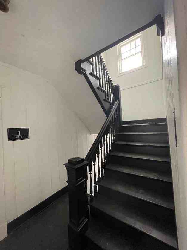 2610 E 23rd St - Photo 4 of 8