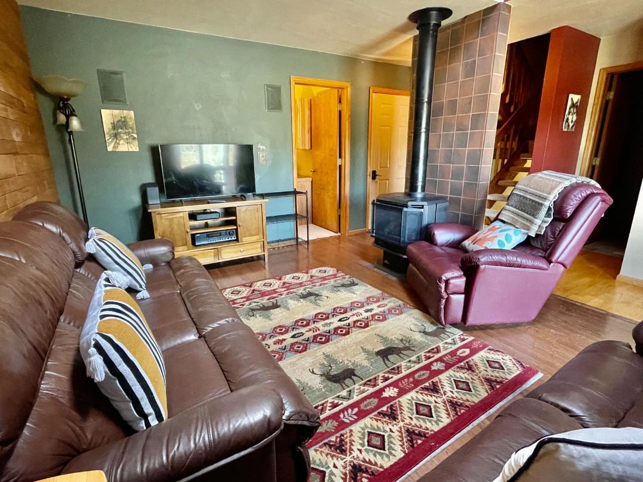 228 County Road 4421 - Photo 4 of 12
