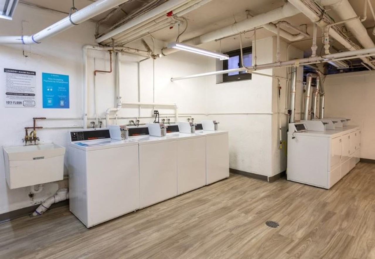 Hawthorne Gates - Photo 3 of 38