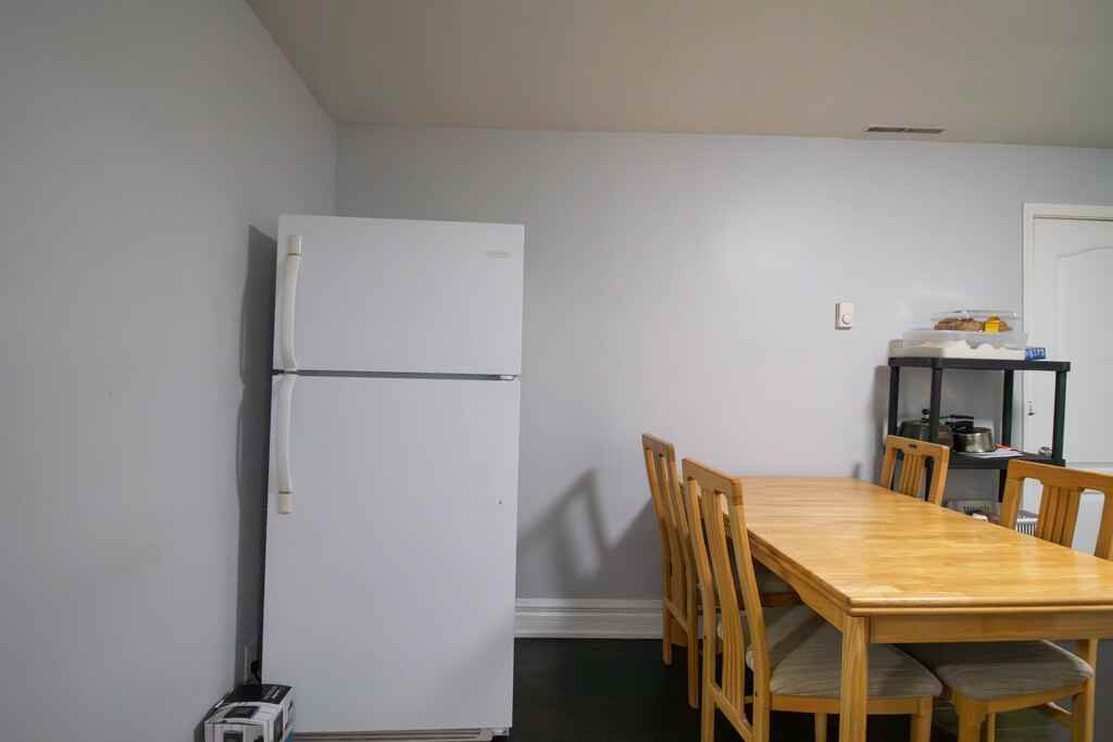 190 Bertie St - Photo 2 of 20