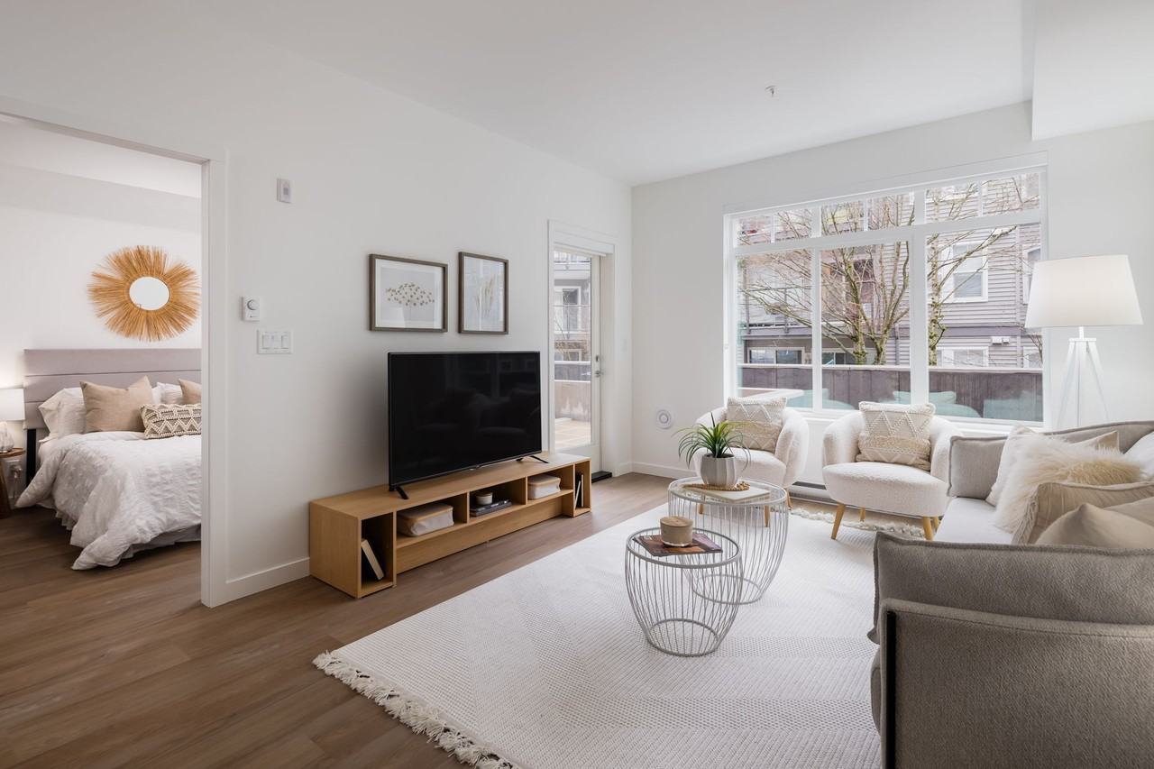 20230 56 Avenue - Photo 2 of 28