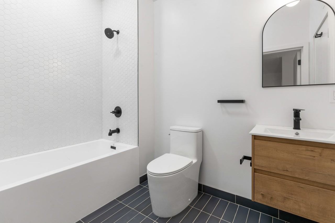 41 North Main Street - Photo 4 of 13