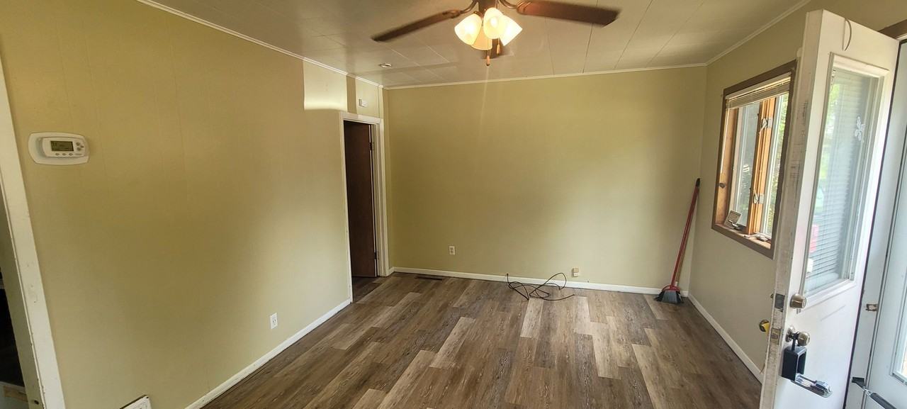 1203 America Ave Nw - Photo 2 of 8